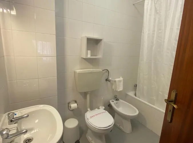 Fatima Guesthouse 3*